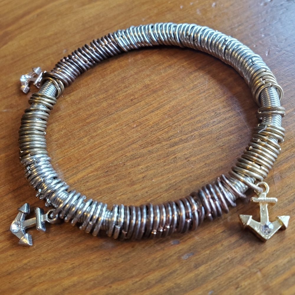 Rustic Anchor Bracelet⚓ - Picture 2 of 4